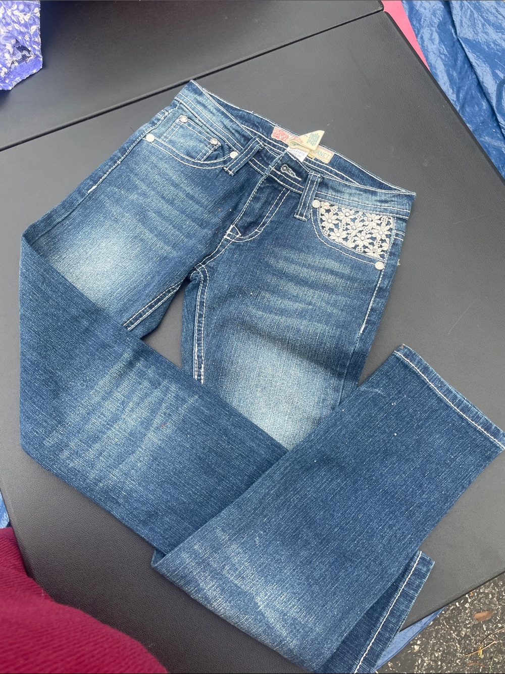 Free Planet embroidered jeans Girls size 7